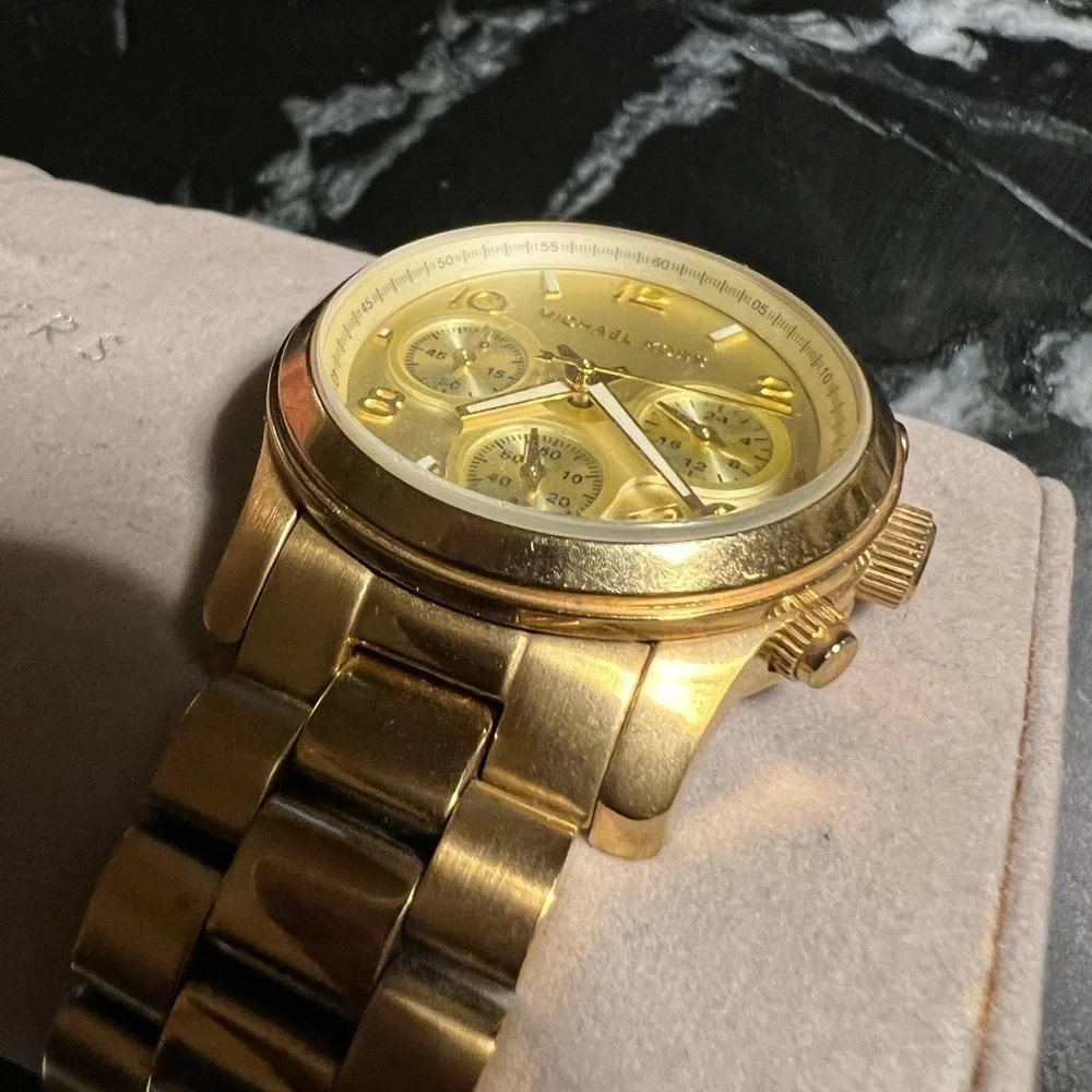 Michael‎ Kors Mid-Size Runway MK5055 Wrist Watch for Women, gold